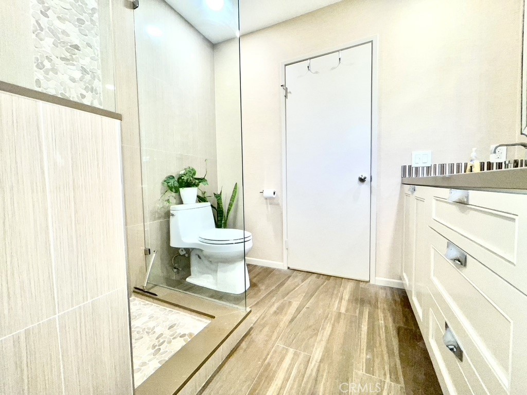 200 E Racquet Club Road 22