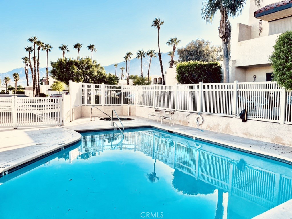 200 E Racquet Club Road 22