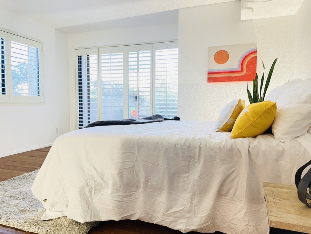 200 E Racquet Club Road 22