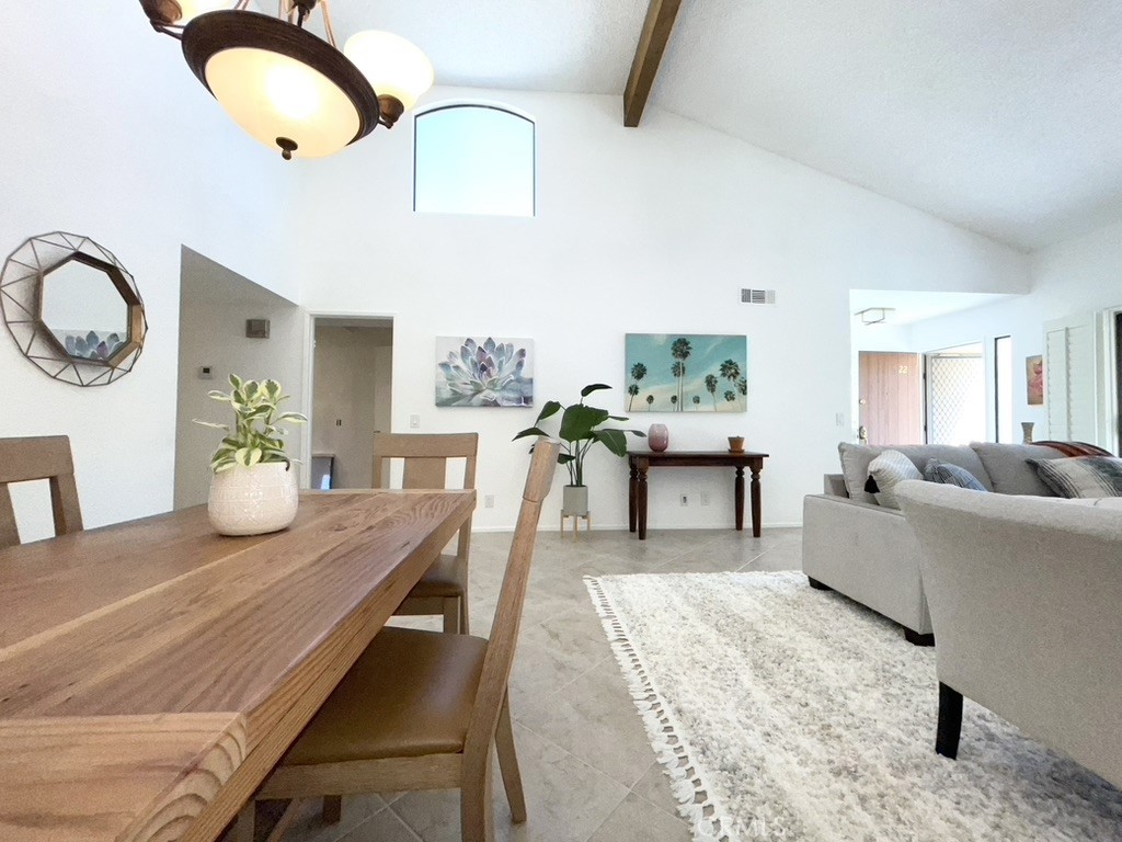200 E Racquet Club Road 22