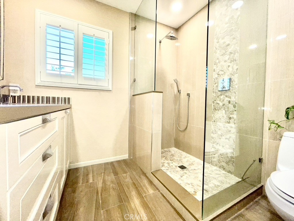 200 E Racquet Club Road 22