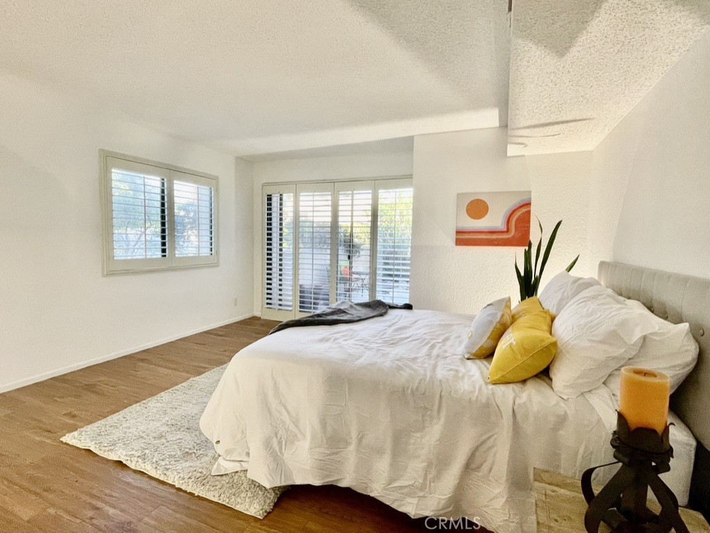200 E Racquet Club Road 22