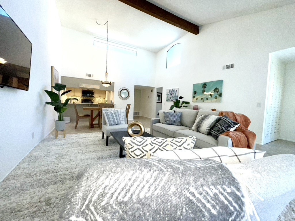 200 E Racquet Club Road 22