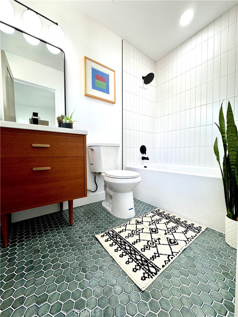 5540 E Carita Street