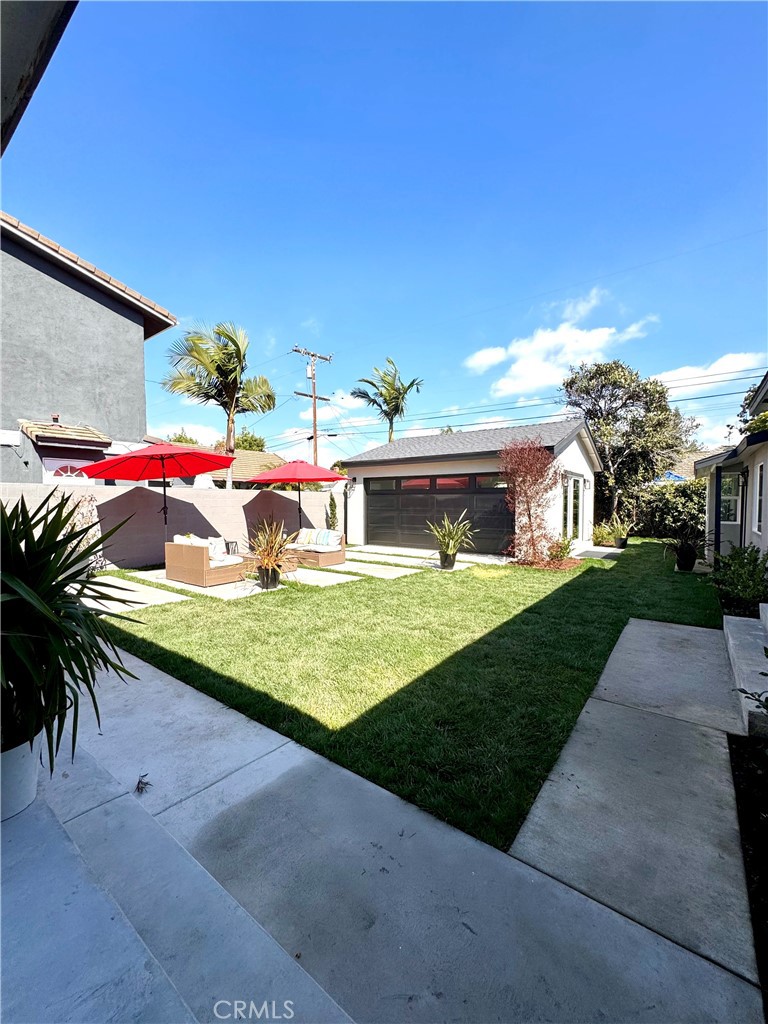 4320 Graywood Avenue