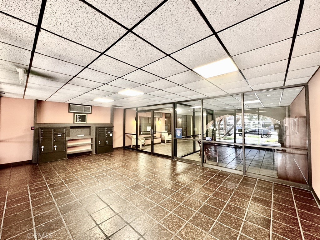 5001 E Atherton Street 402