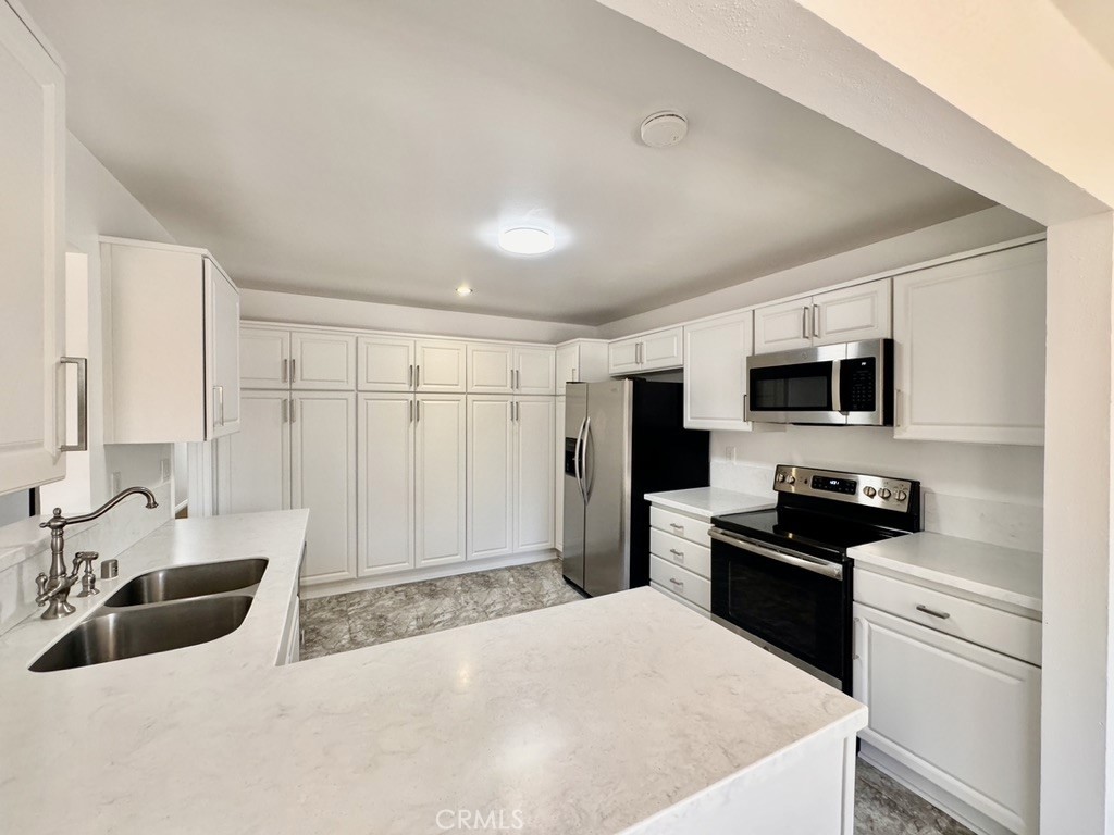 5001 E Atherton Street 402