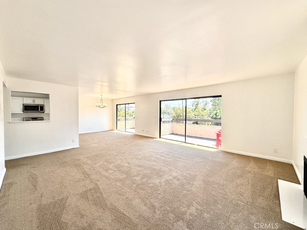 5001 E Atherton Street 402