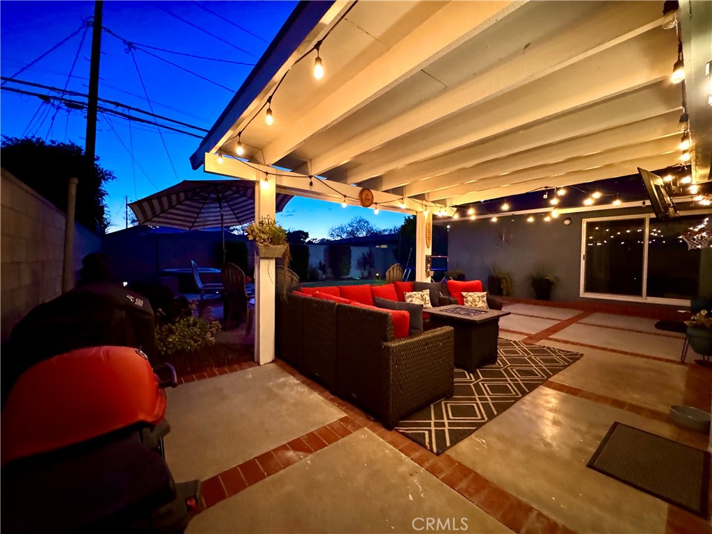 2257 N Bellflower Boulevard