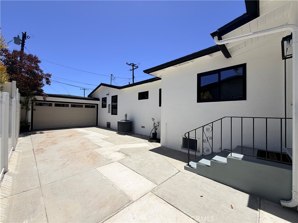 5710 E Killdee