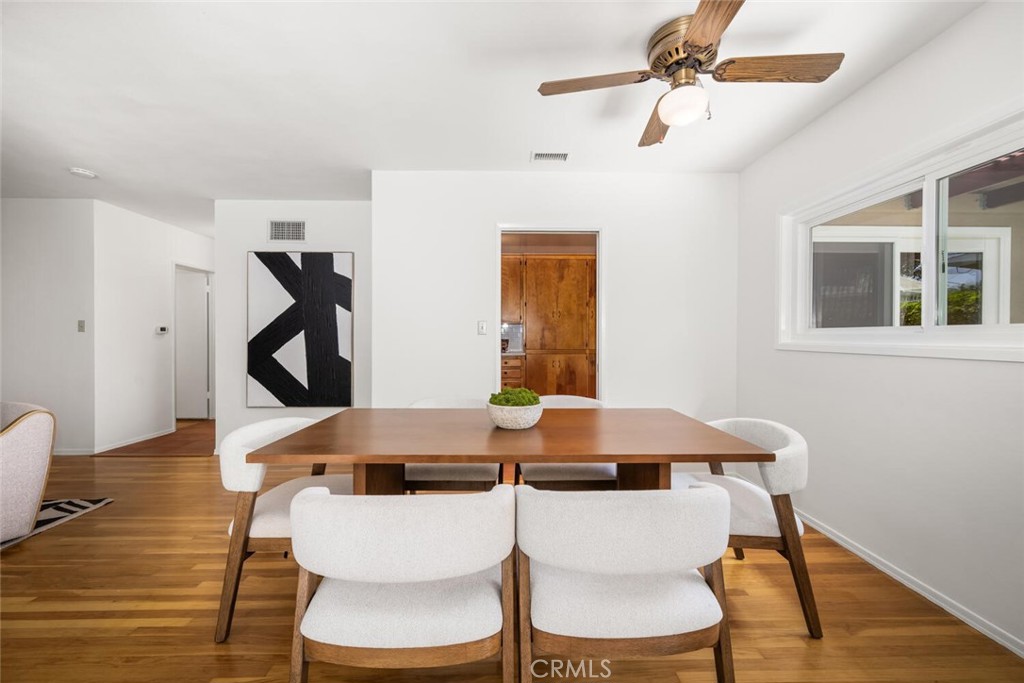 6064 E Oakbrook Street