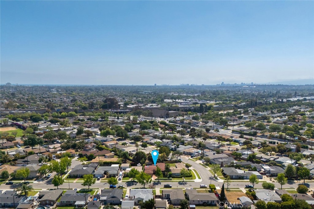 6064 E Oakbrook Street