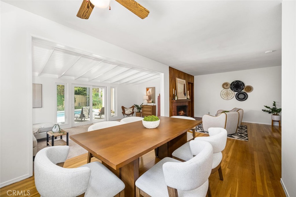 6064 E Oakbrook Street