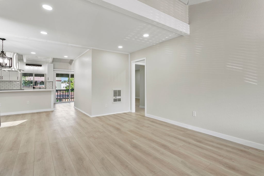 1030 W MacArthur Boulevard 132