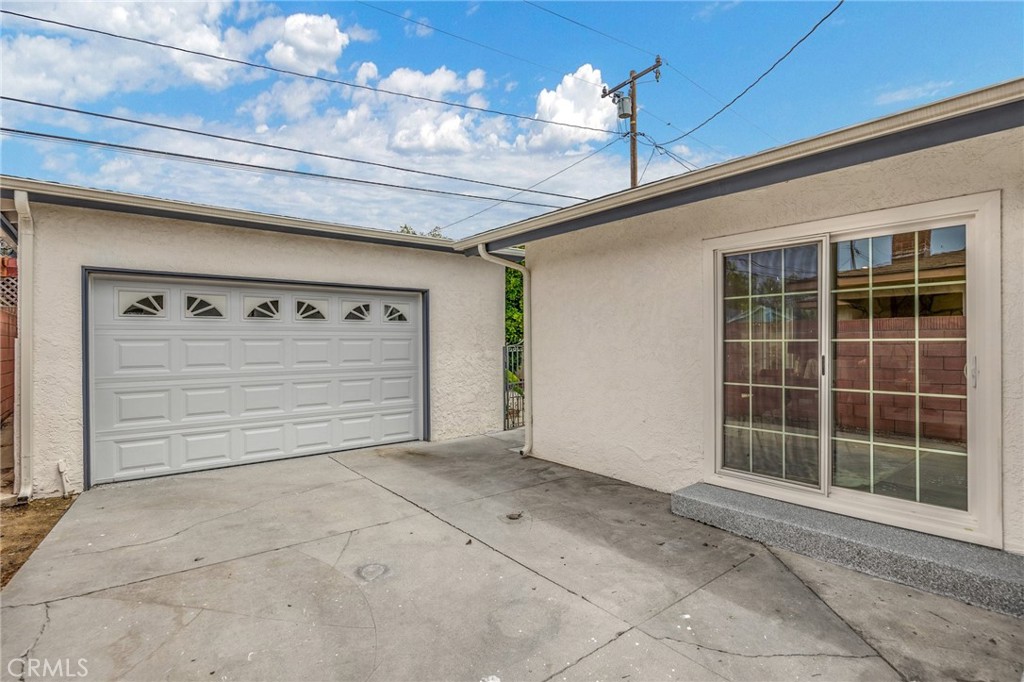 2906 Monogram Avenue