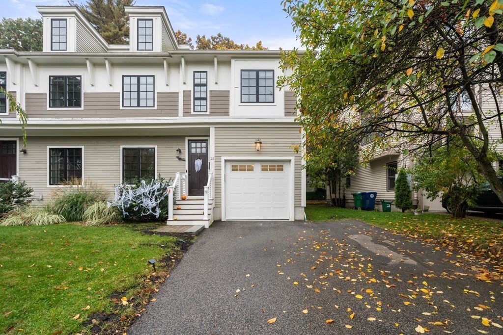 23 Troy Ln # 23