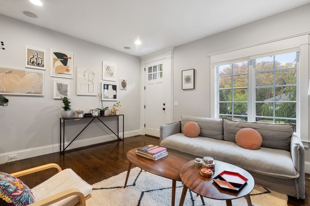 23 Troy Ln # 23