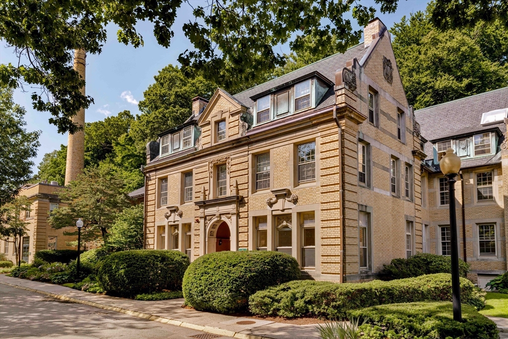 65 Glen Road # H3