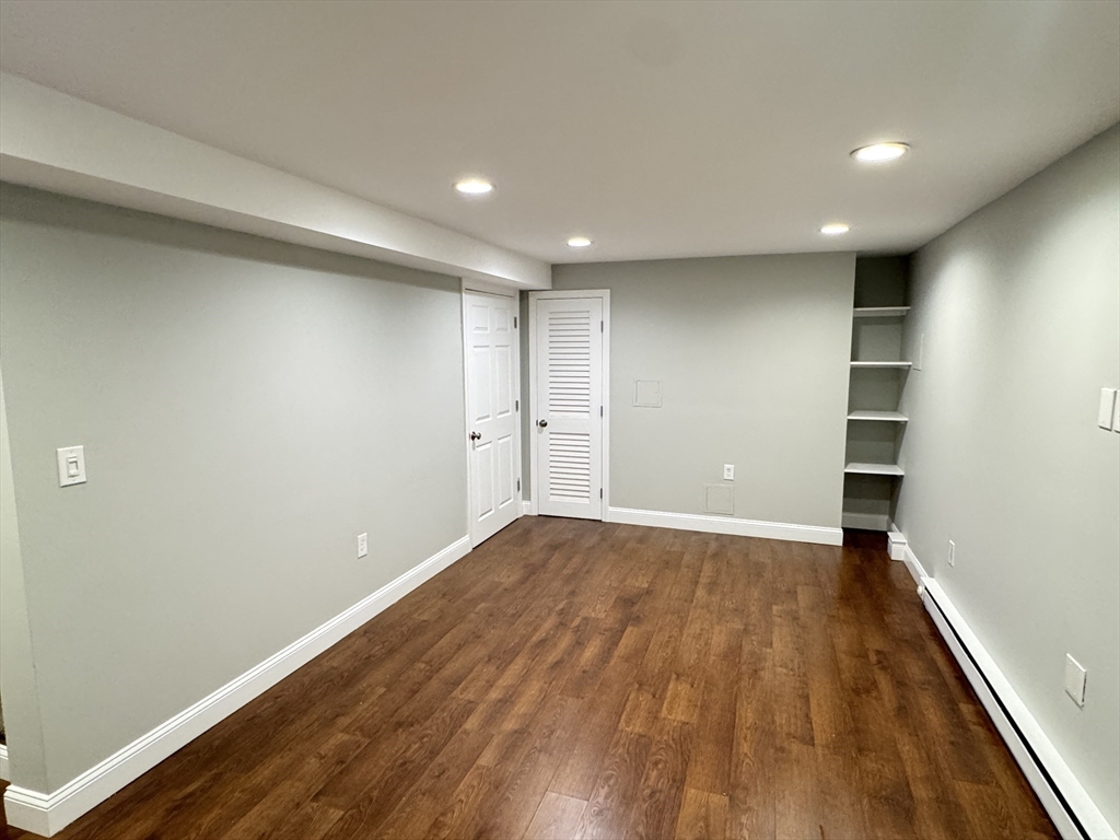 2075 Beacon St # 2075