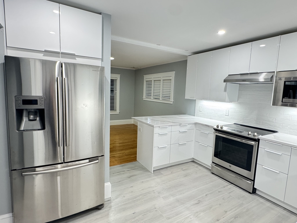 2075 Beacon St # 2075