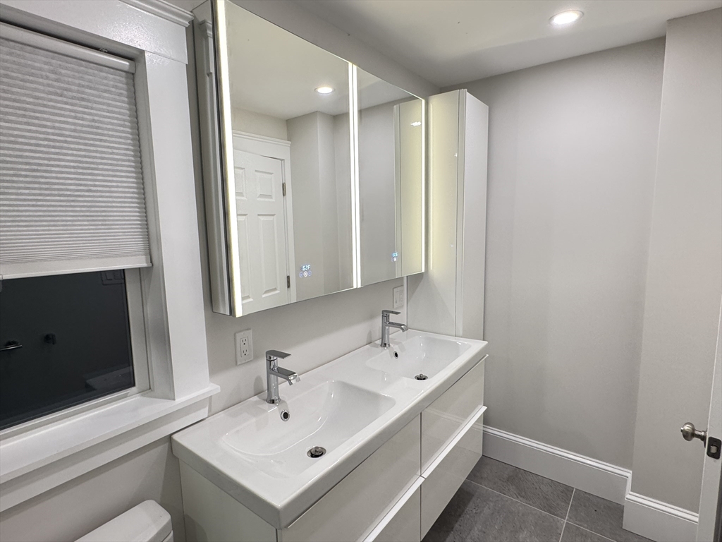 2075 Beacon St # 2075