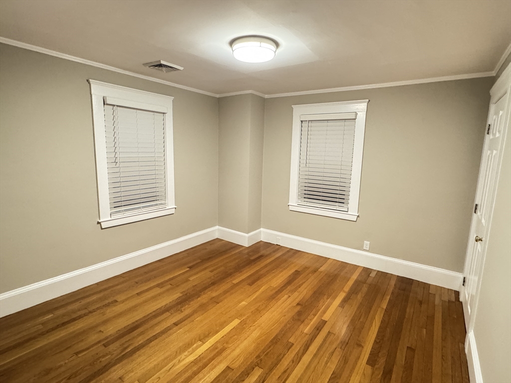 2075 Beacon St # 2075