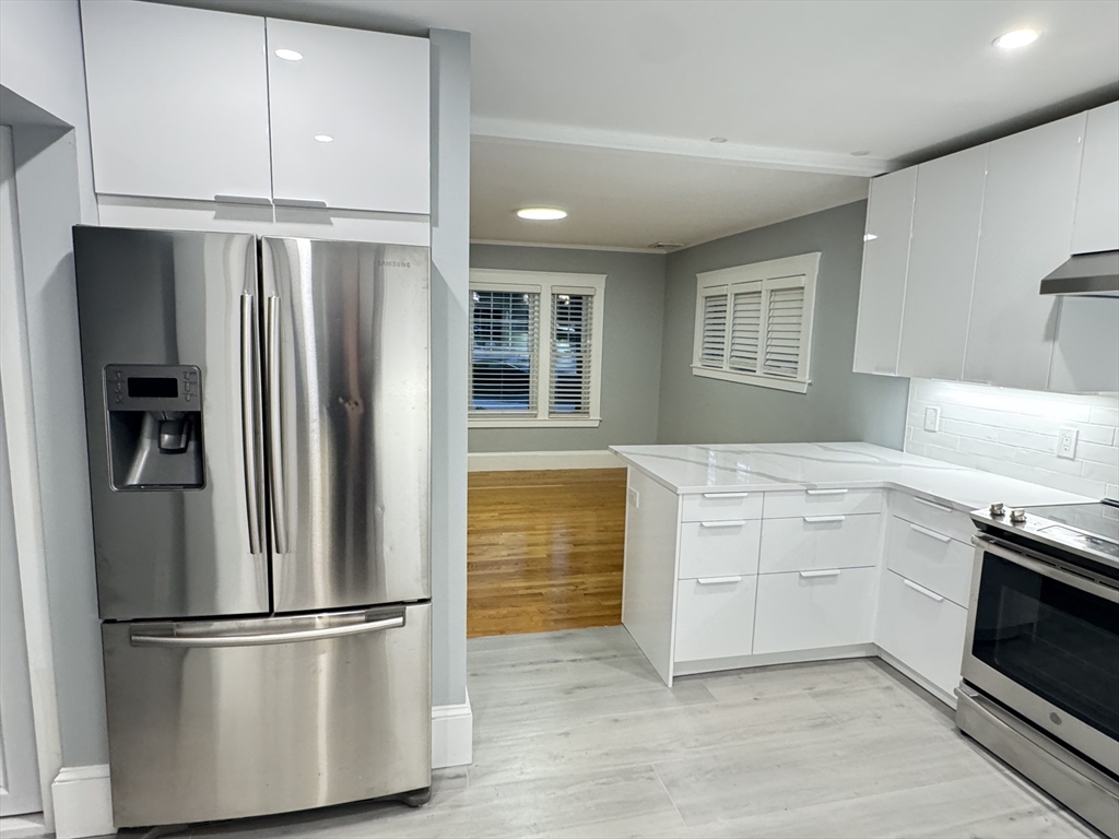 2075 Beacon St # 2075