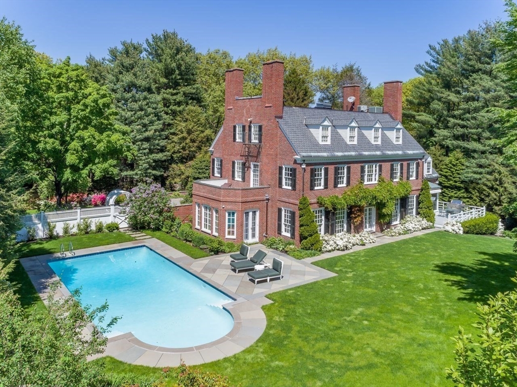 71 Sears Rd