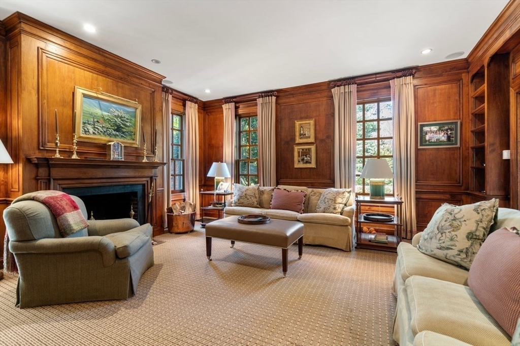 71 Sears Rd