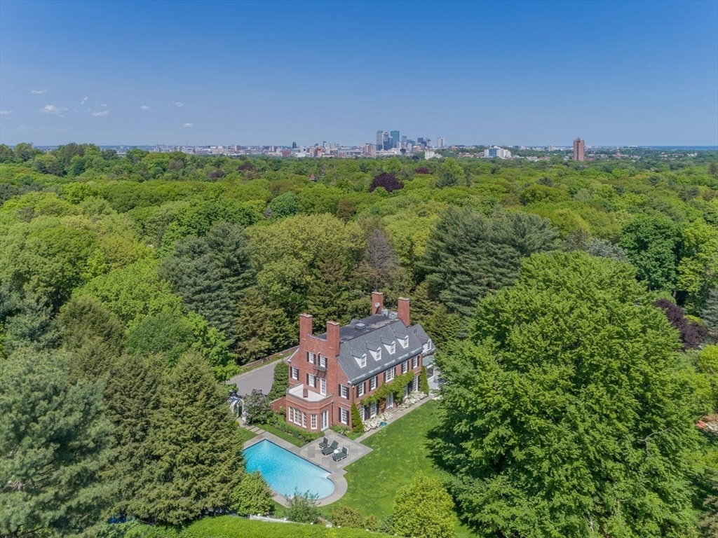 71 Sears Rd
