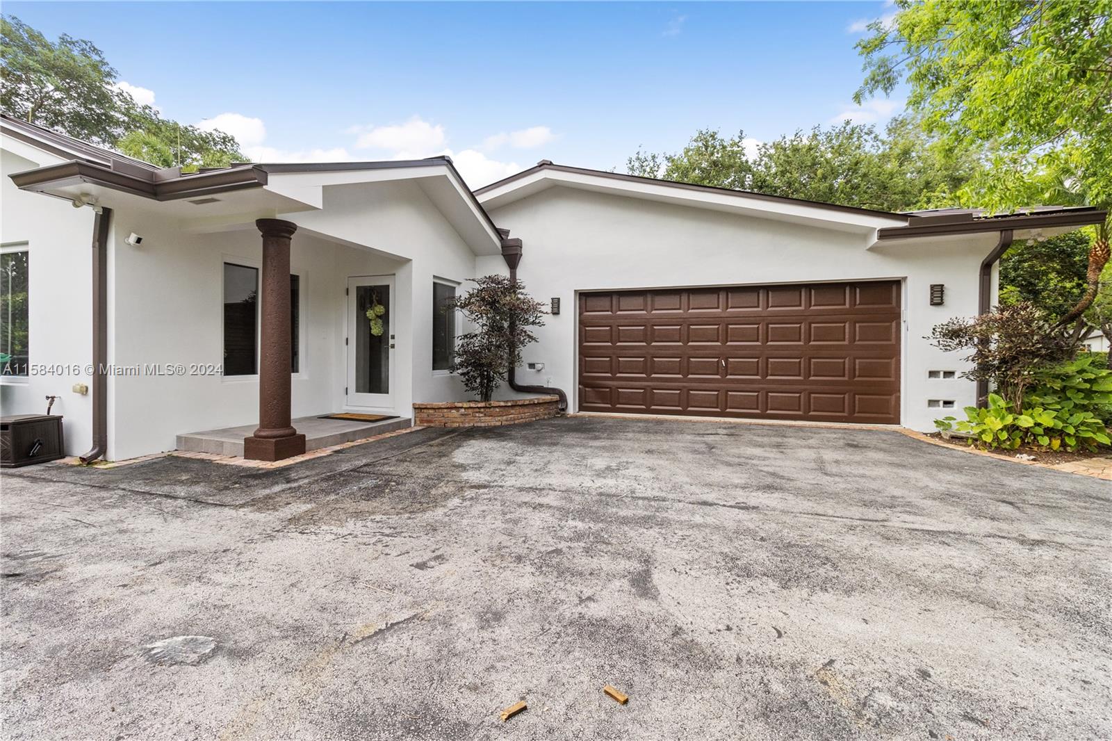 11905 SW 73rd Ave
