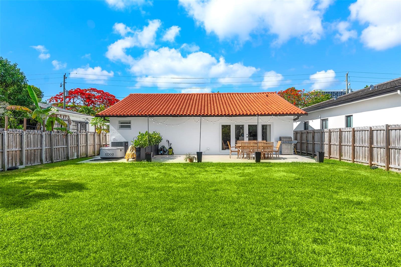 2653 SW 25th Ter