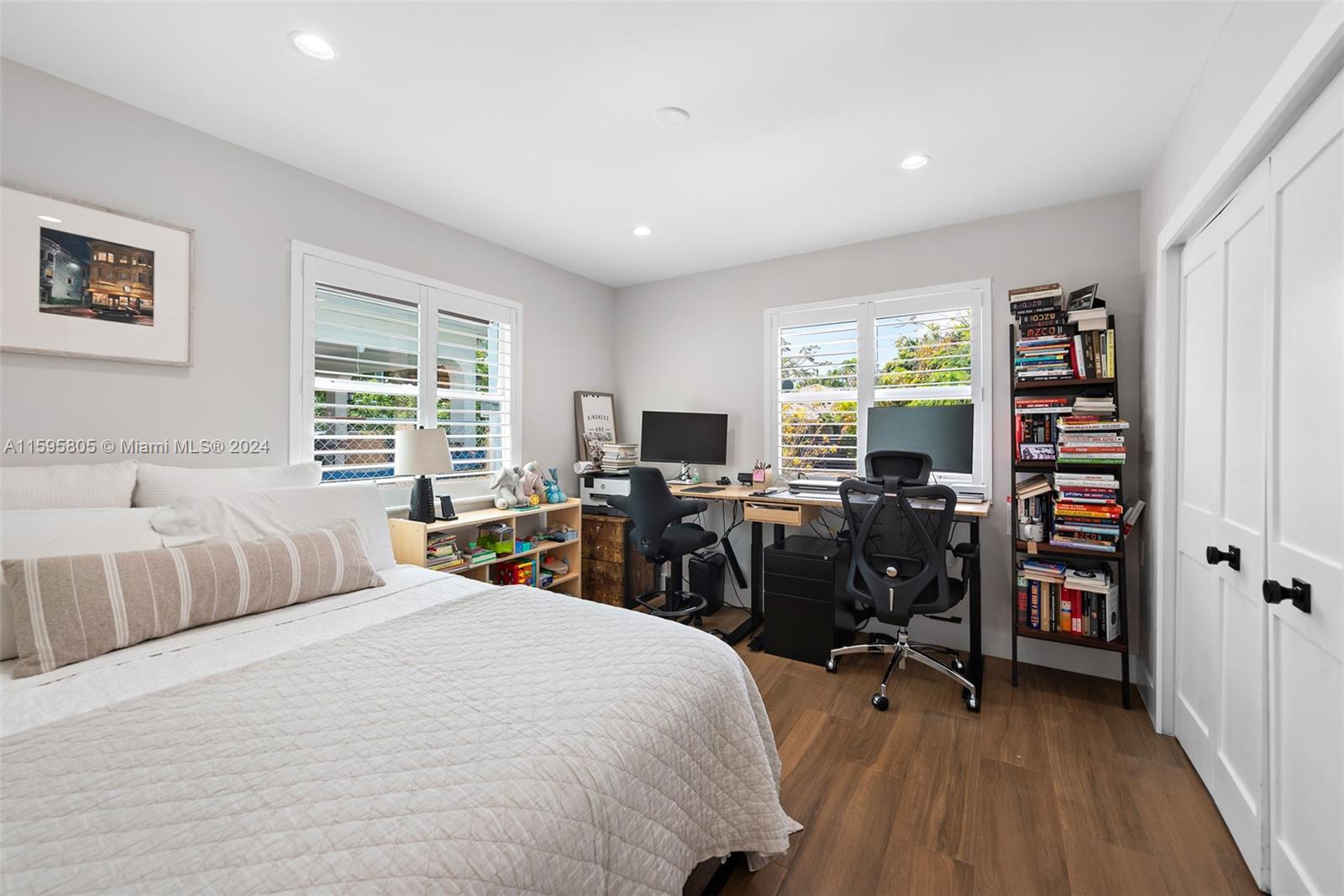 2653 SW 25th Ter
