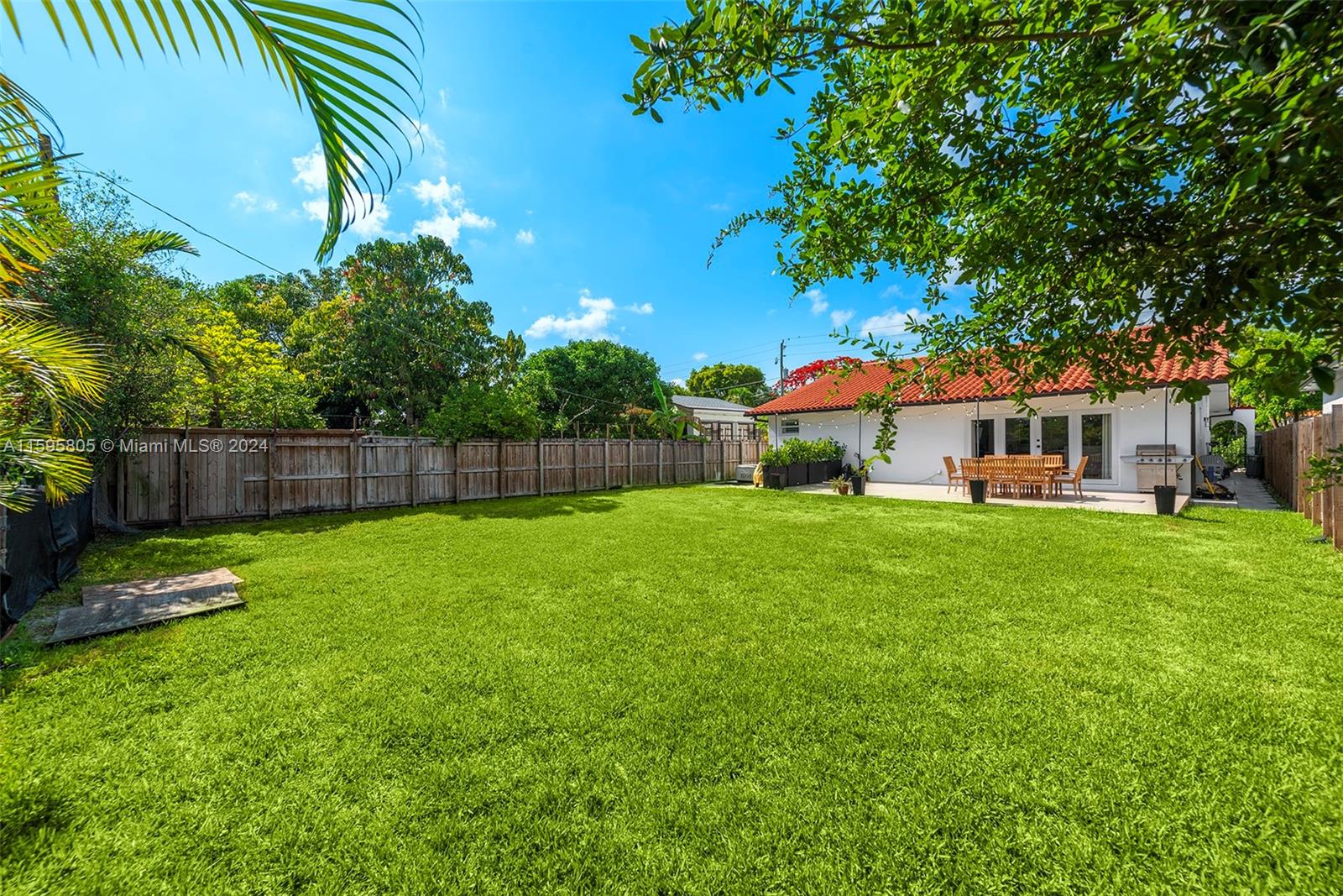 2653 SW 25th Ter