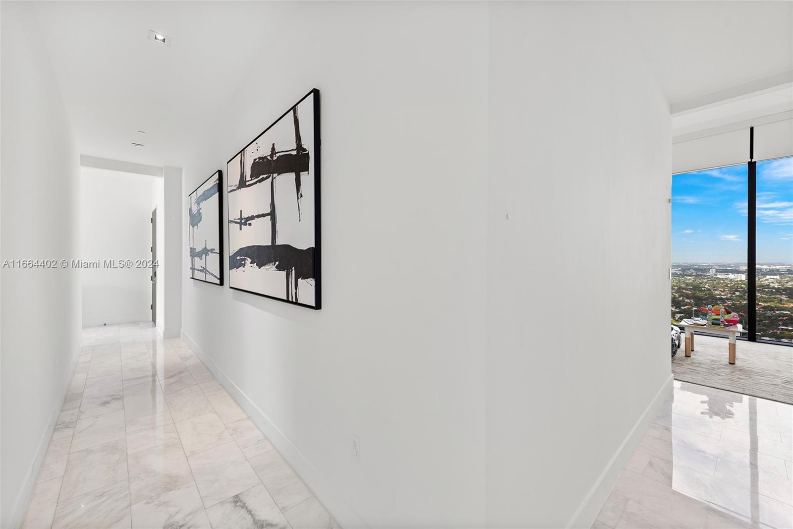 1451 Brickell Ave # 5201