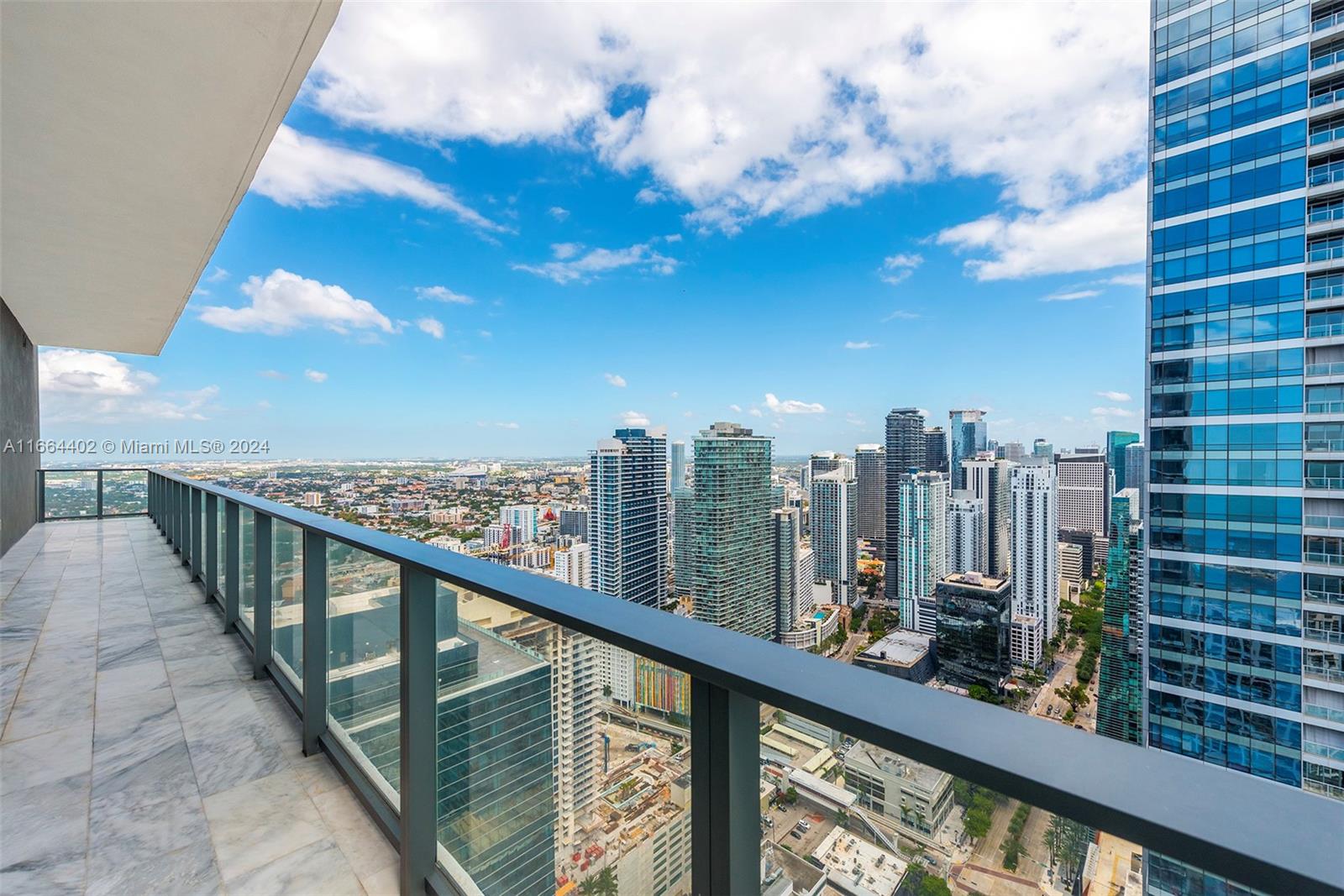 1451 Brickell Ave # 5201