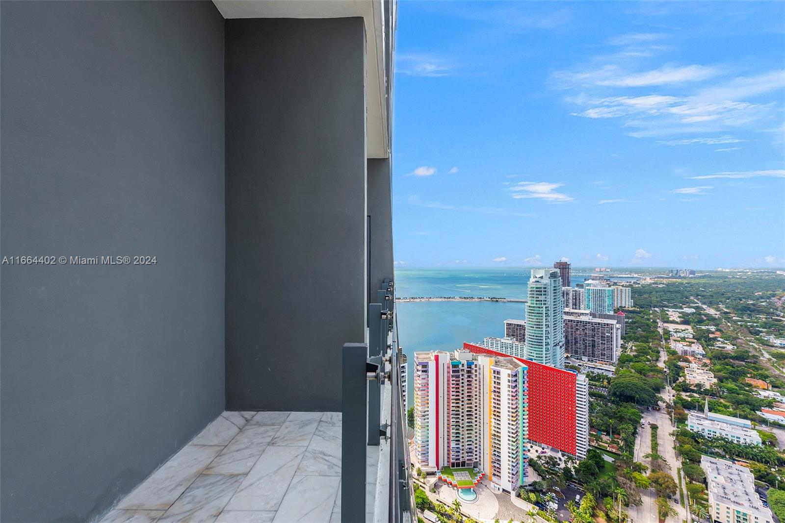 1451 Brickell Ave # 5201