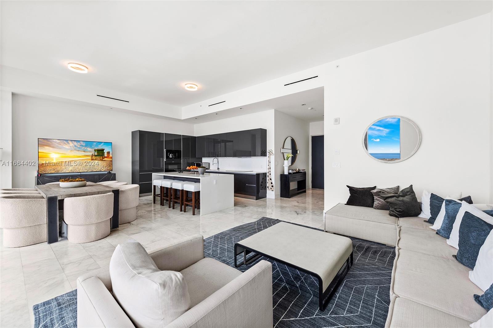 1451 Brickell Ave # 5201