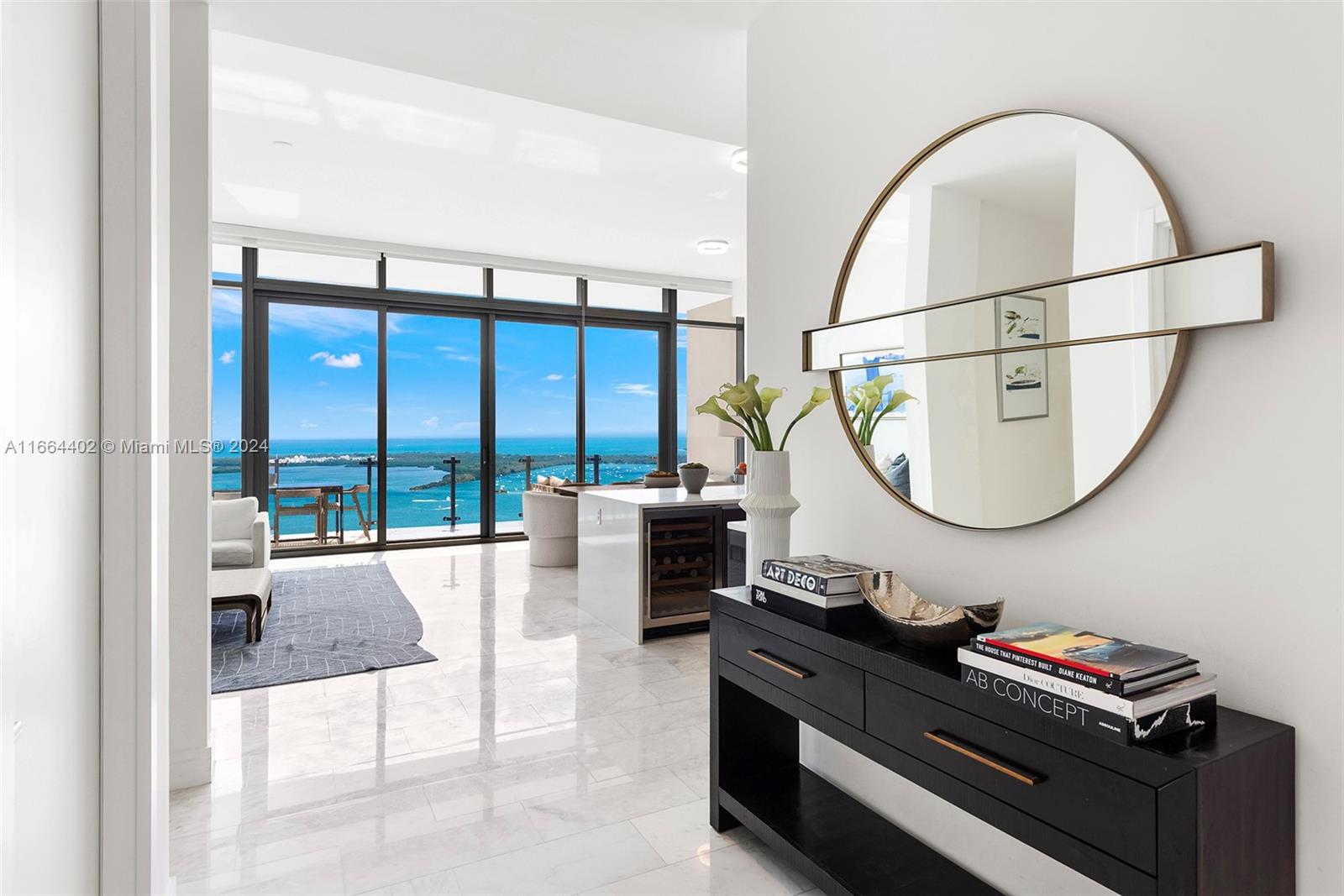 1451 Brickell Ave # 5201