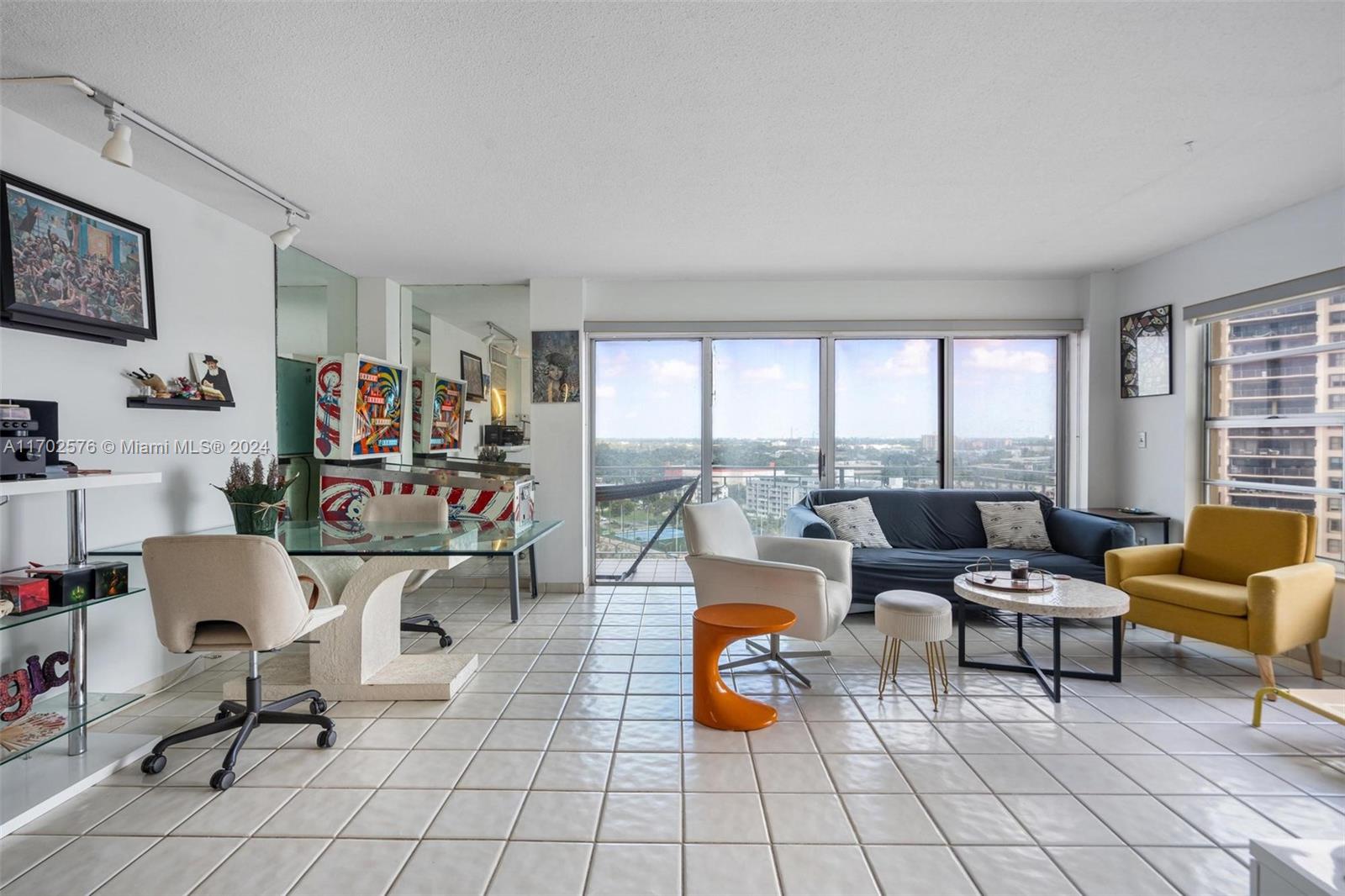 11111 Biscayne Blvd # 15H