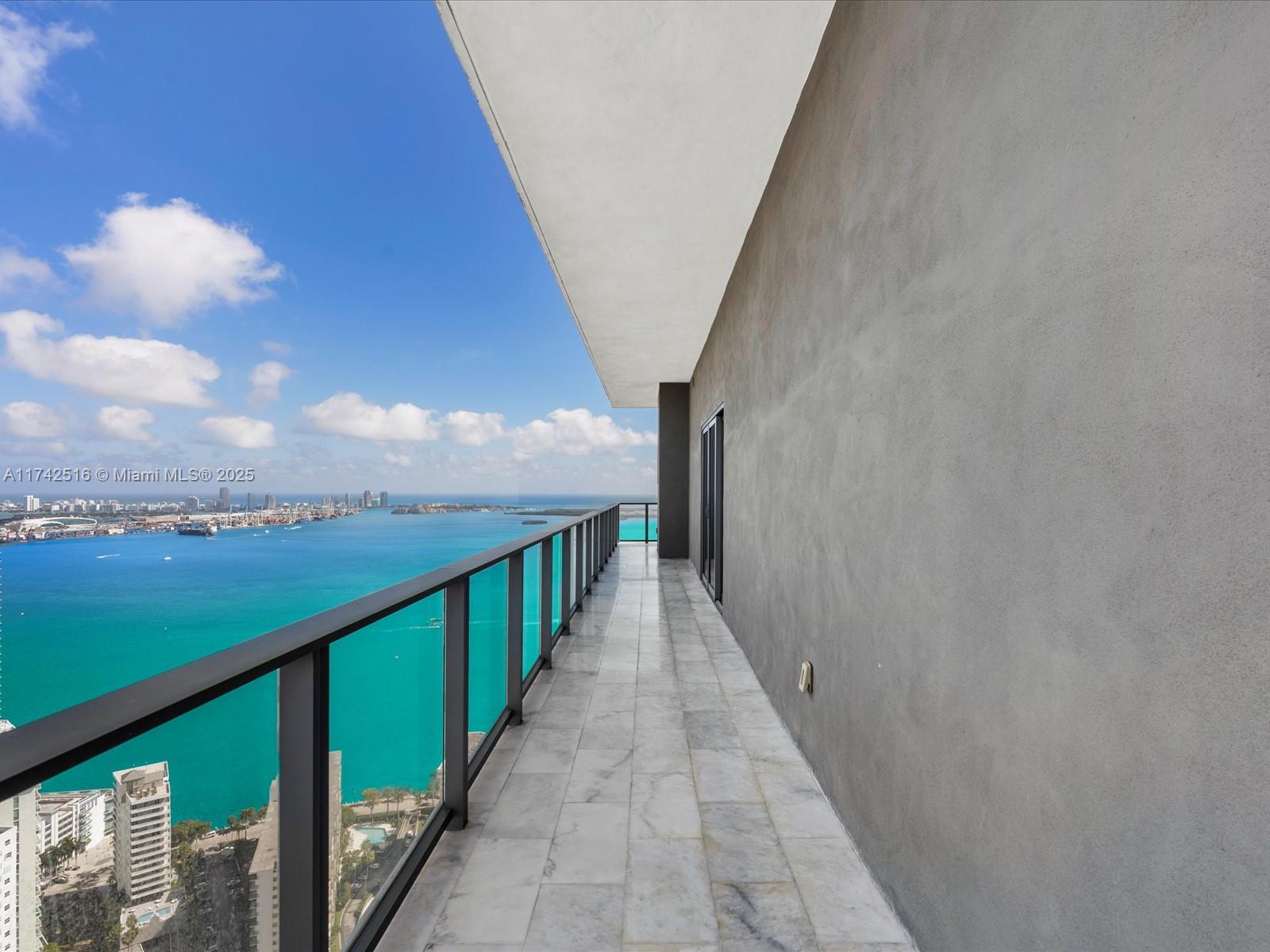 1451 Brickell Ave # 5101