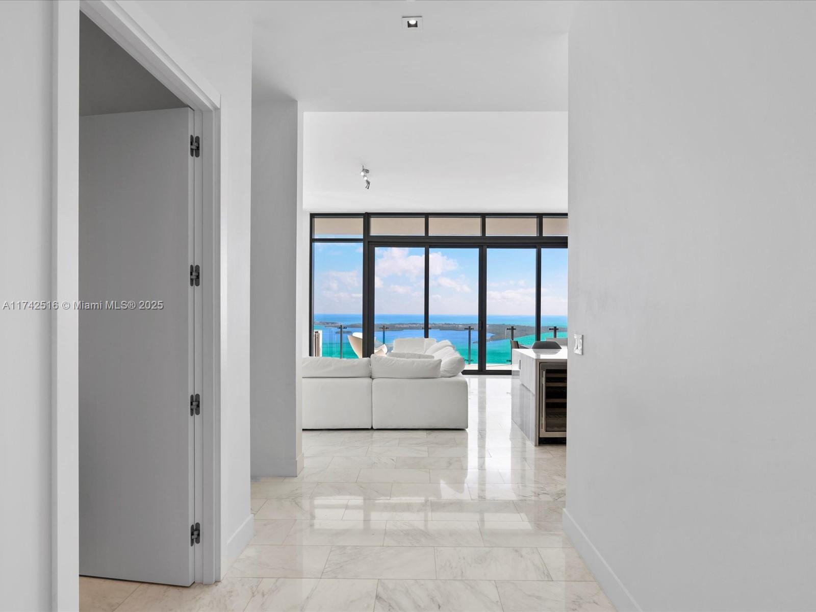 1451 Brickell Ave # 5101
