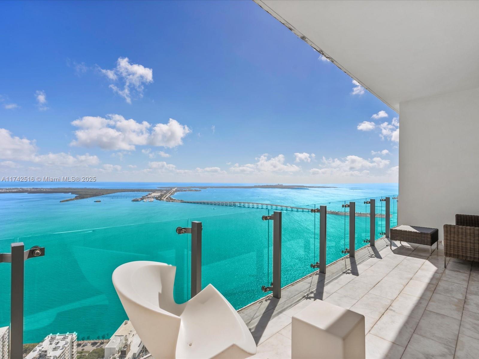 1451 Brickell Ave # 5101