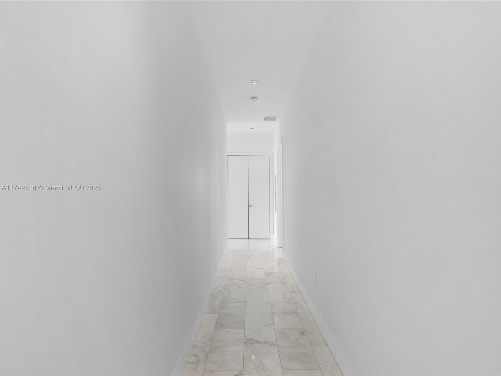 1451 Brickell Ave # 5101