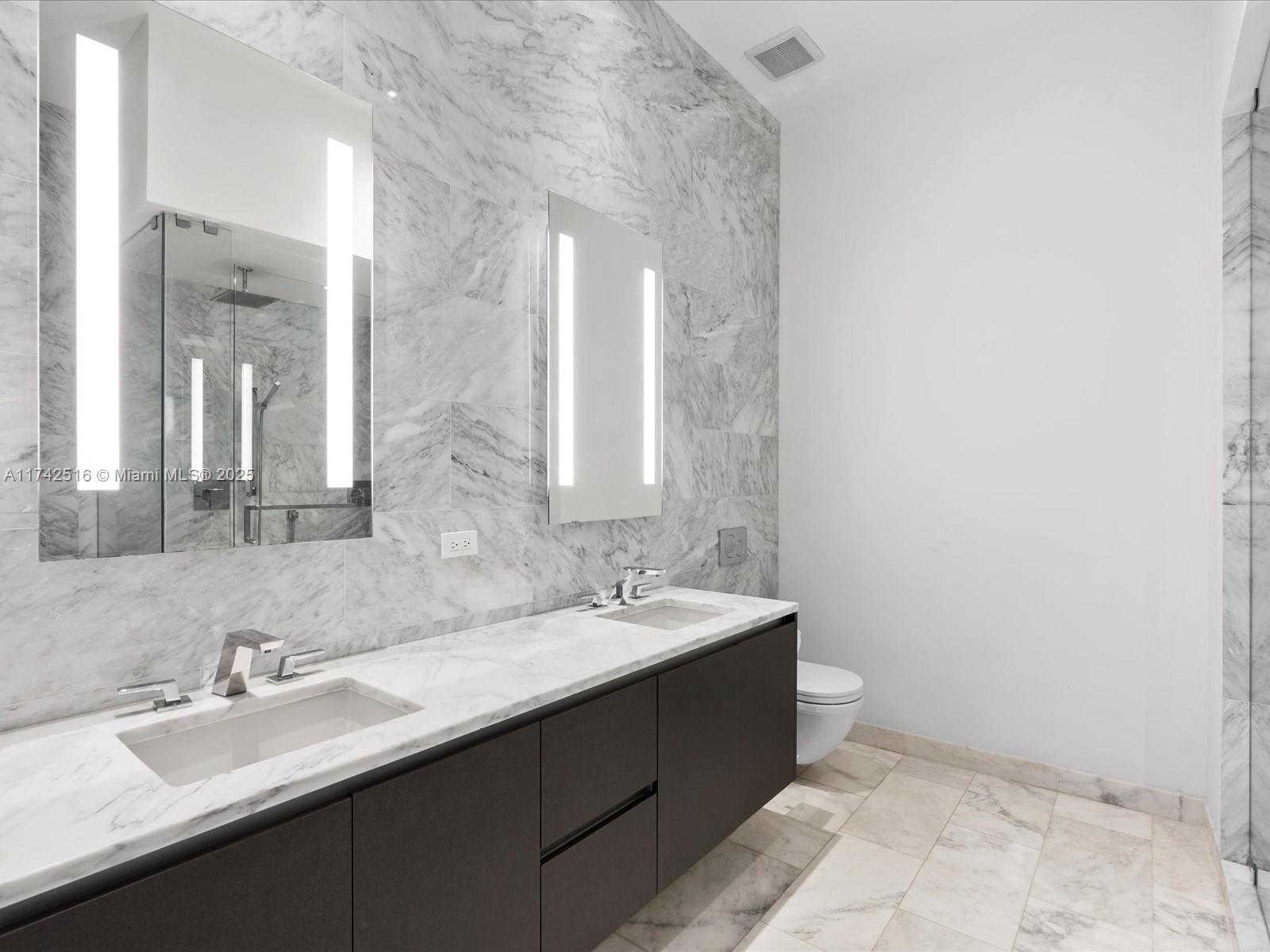 1451 Brickell Ave # 5101