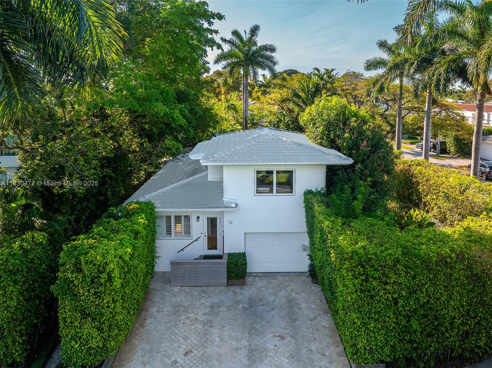 6001 N Bay Rd