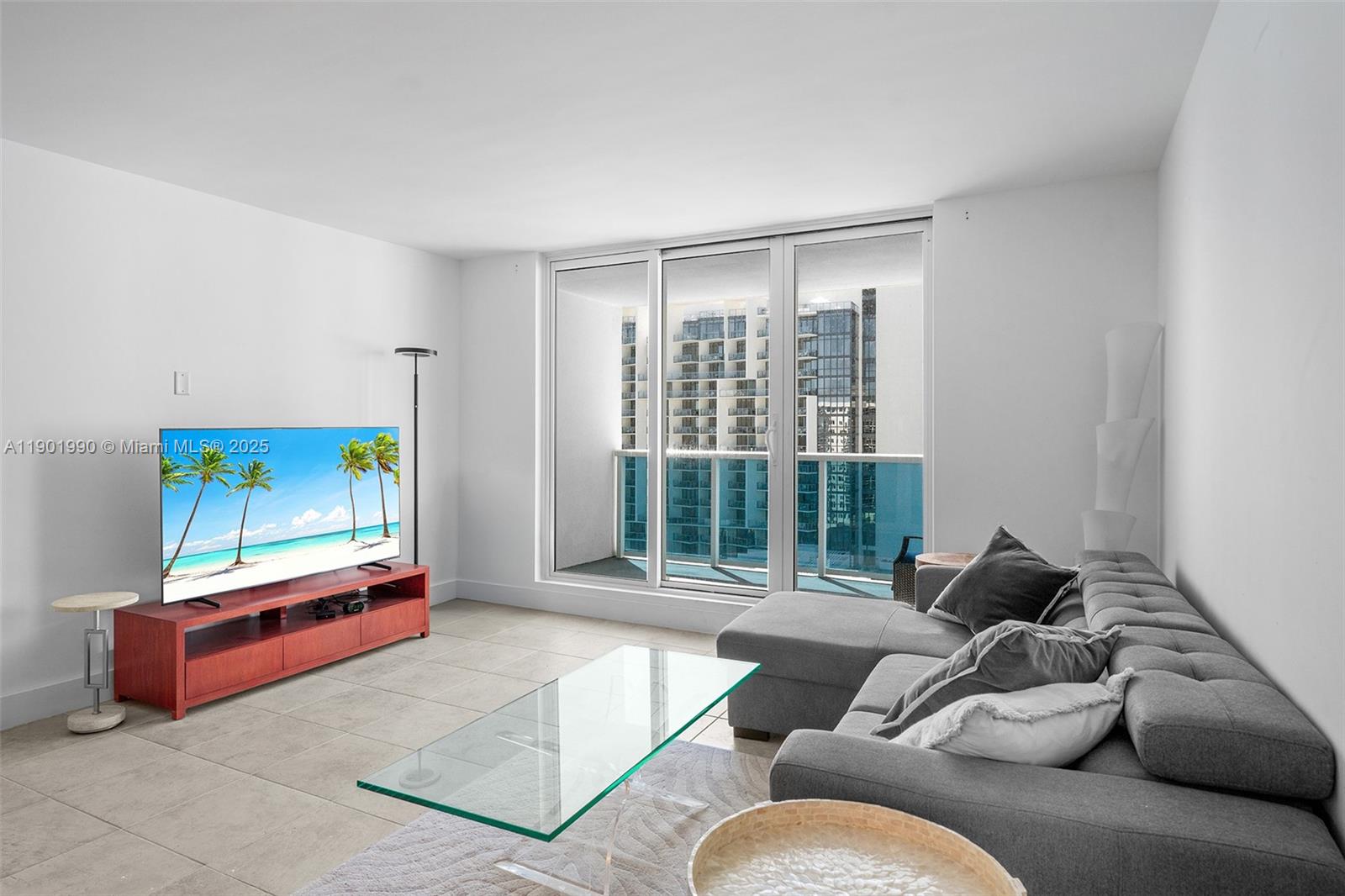 2301 Collins Ave # 1501, Miami Beach Unit: 1501