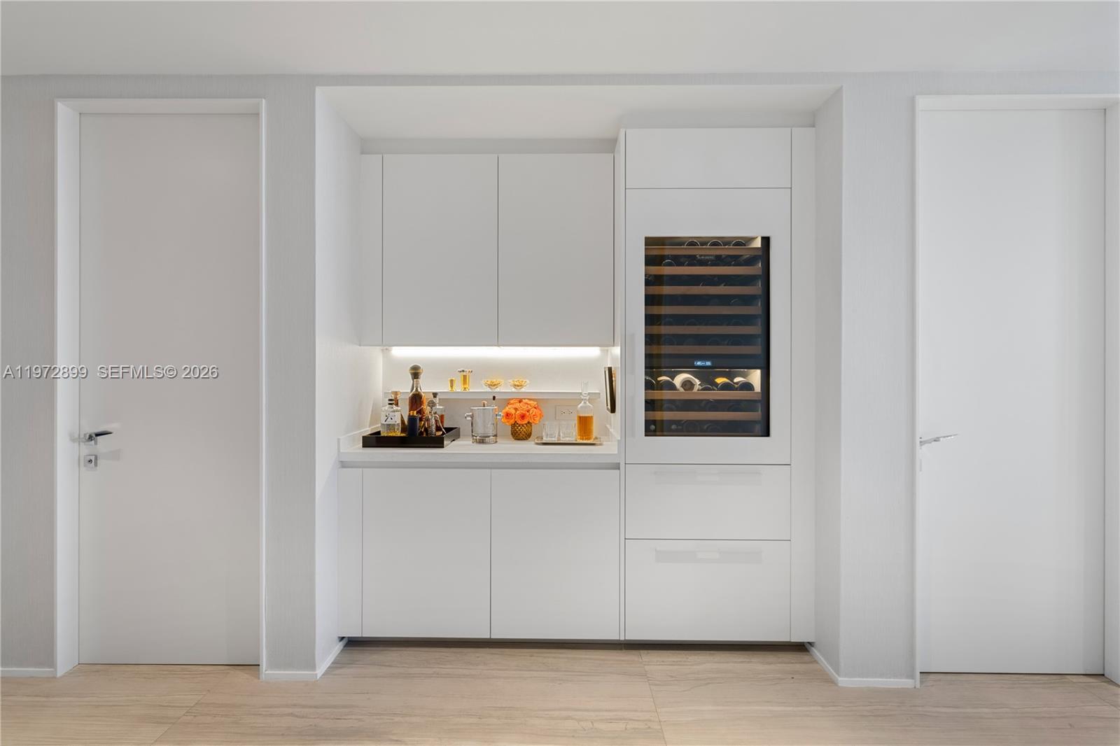 1000 Biscayne Blvd # 3201