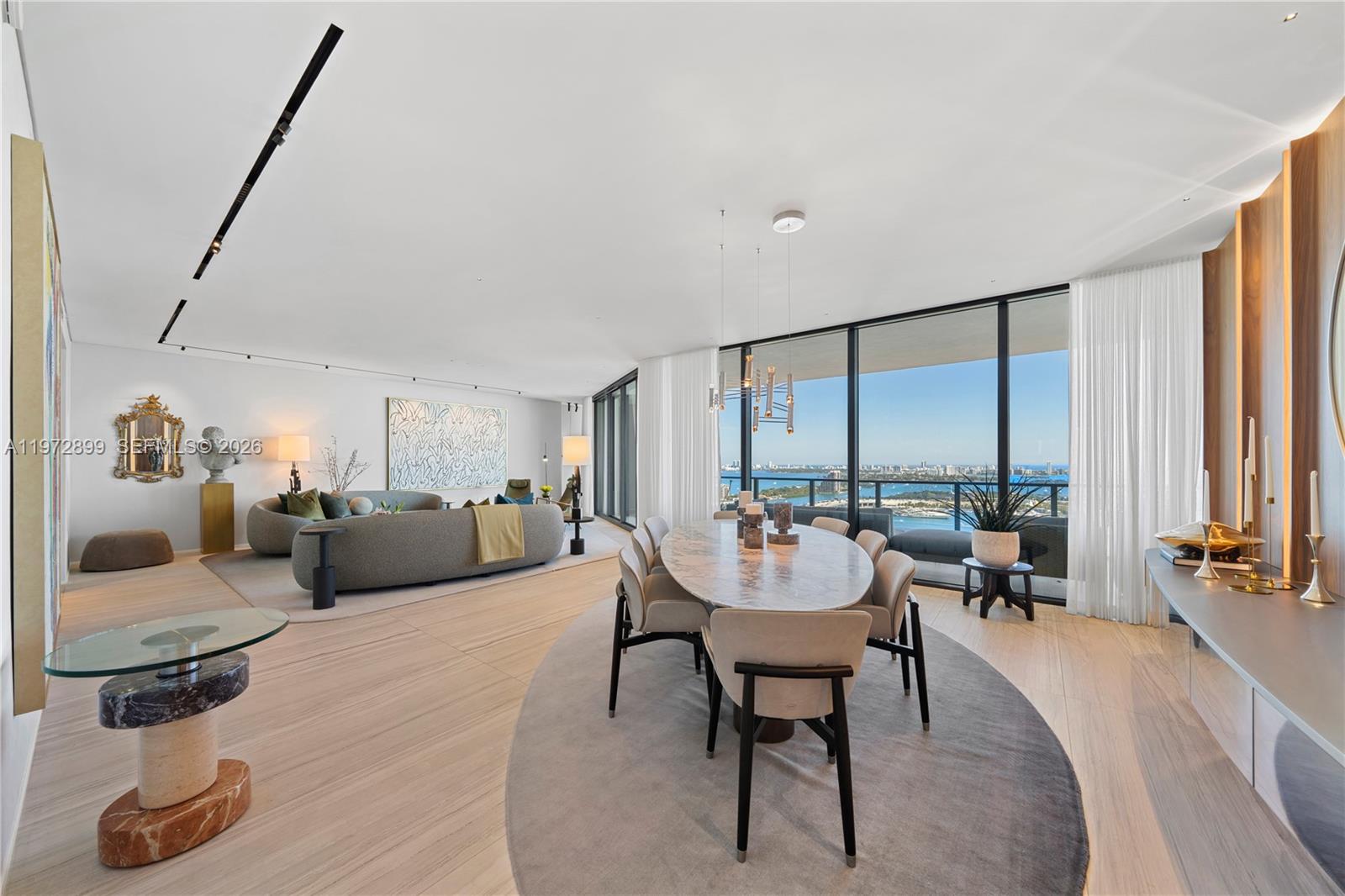 1000 Biscayne Blvd # 3201