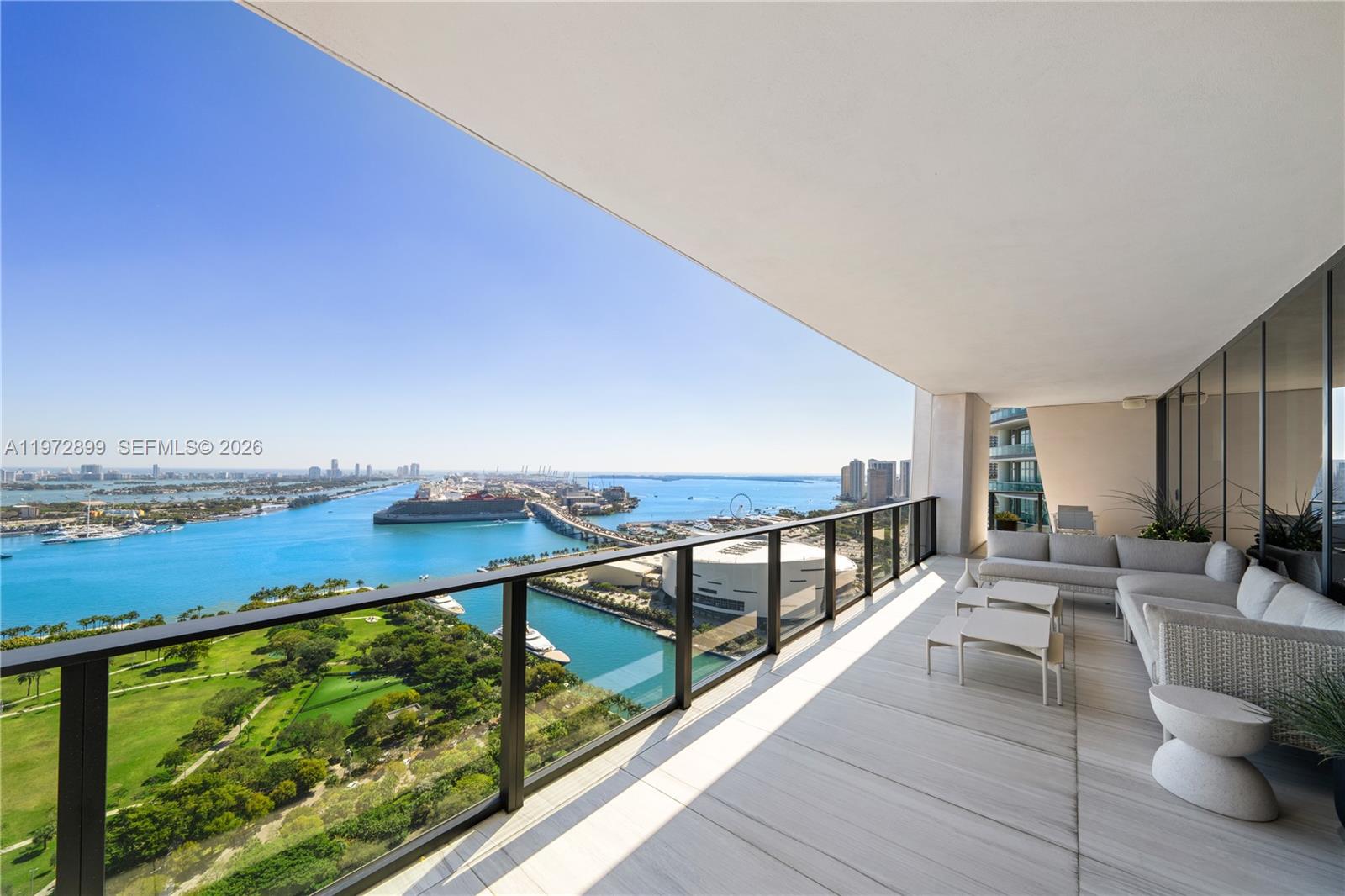 1000 Biscayne Blvd # 3201